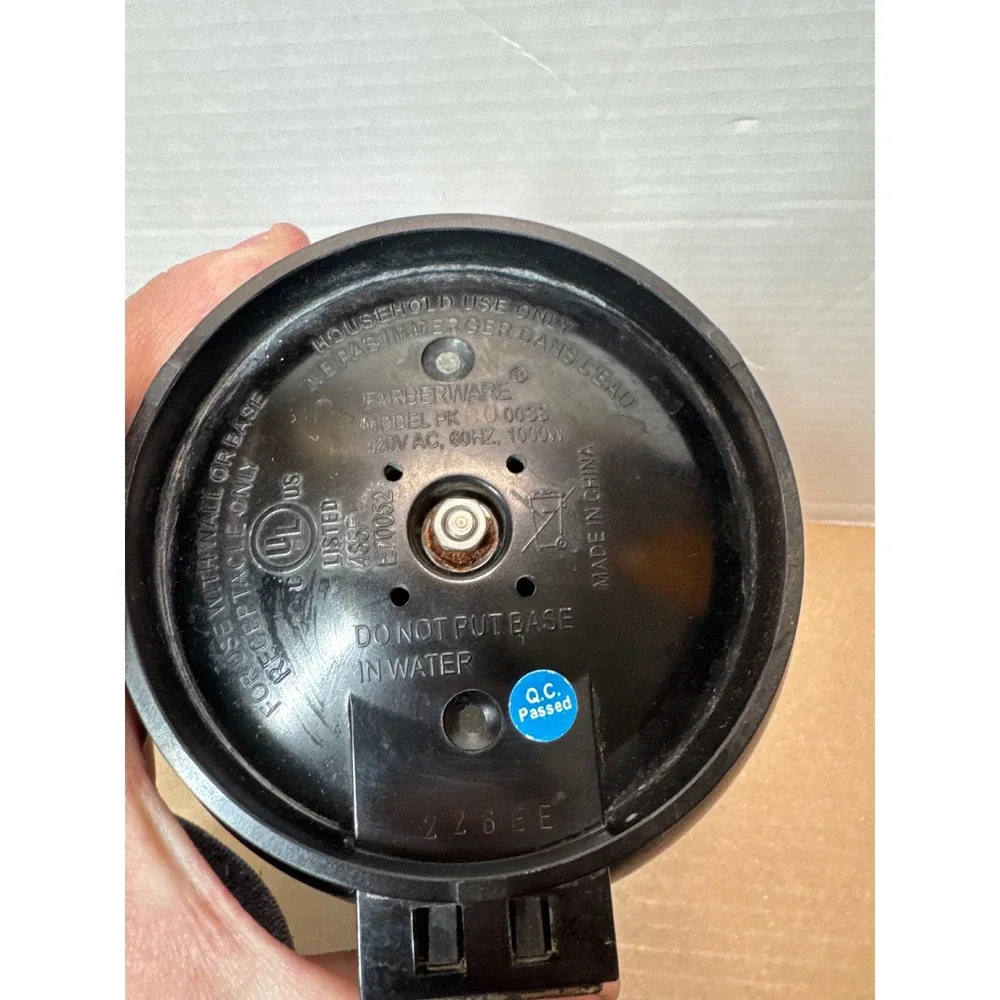 Farberware Electric Coffee Percolator Stainless Steel Silver Black PK2000SS‎